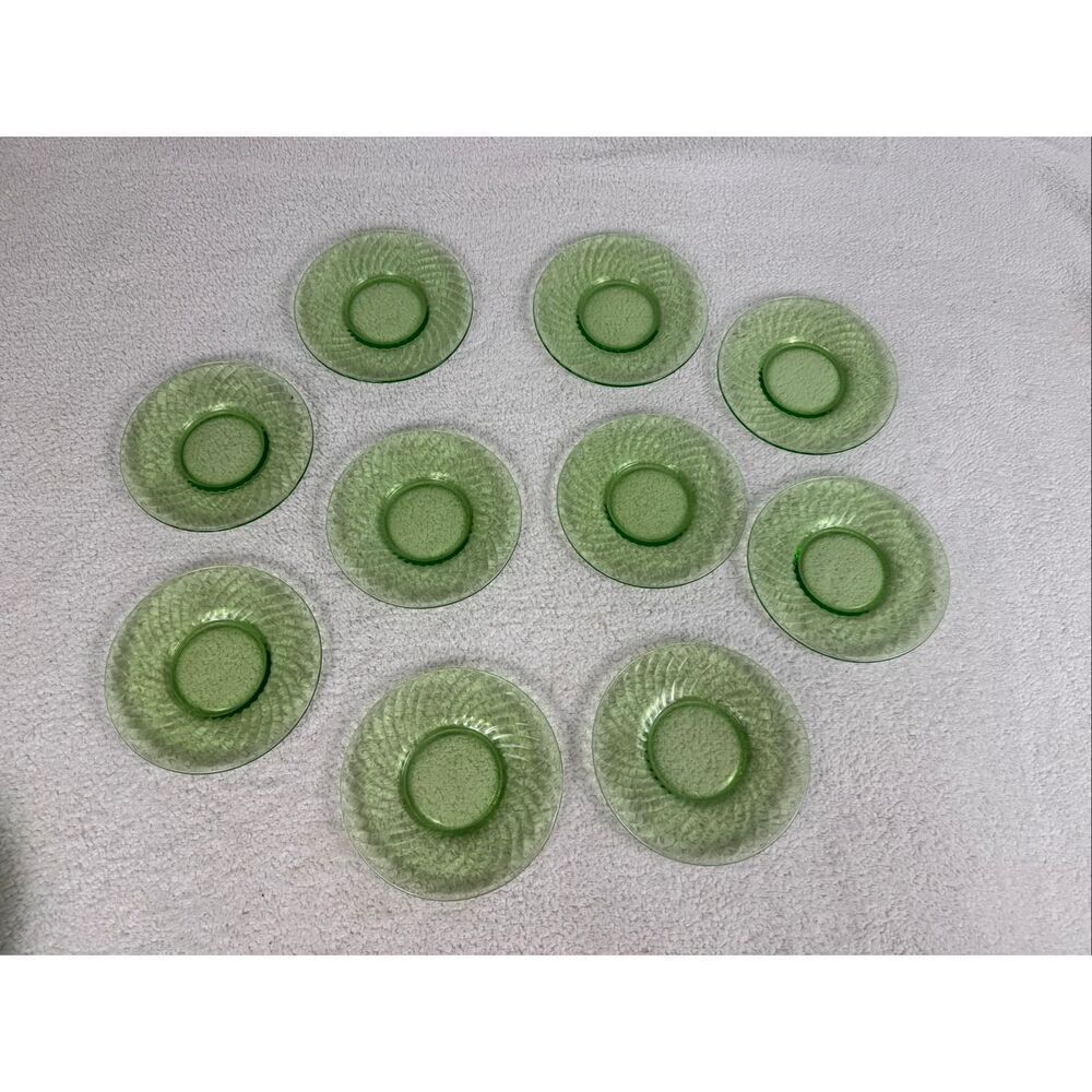 Vintage Uranium Glass Plates 6” Spiral/Swirl Pattern - Set Of 10